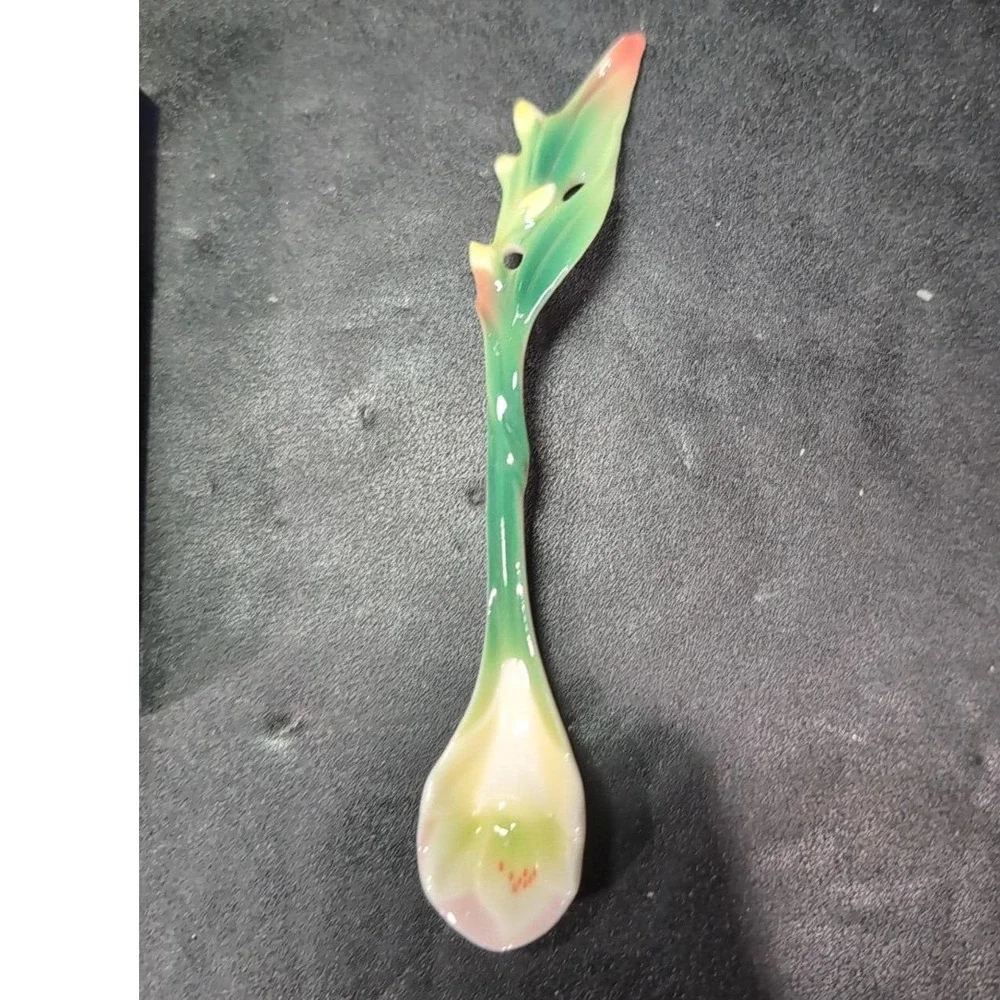 Franz Sculptured Porcelain Spoon FZ00481, Spring Freesia Design, Art Collectible